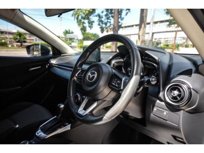 Mazda2 4dr 1.3 High Connect รูปที่ 9